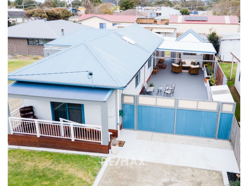 27 Whiters Street, Lakes Entrance VIC 3909