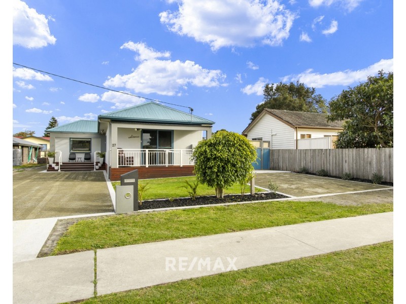 27 Whiters Street, Lakes Entrance VIC 3909