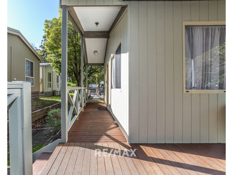 15/1 Mairburn Road, Metung VIC 3904