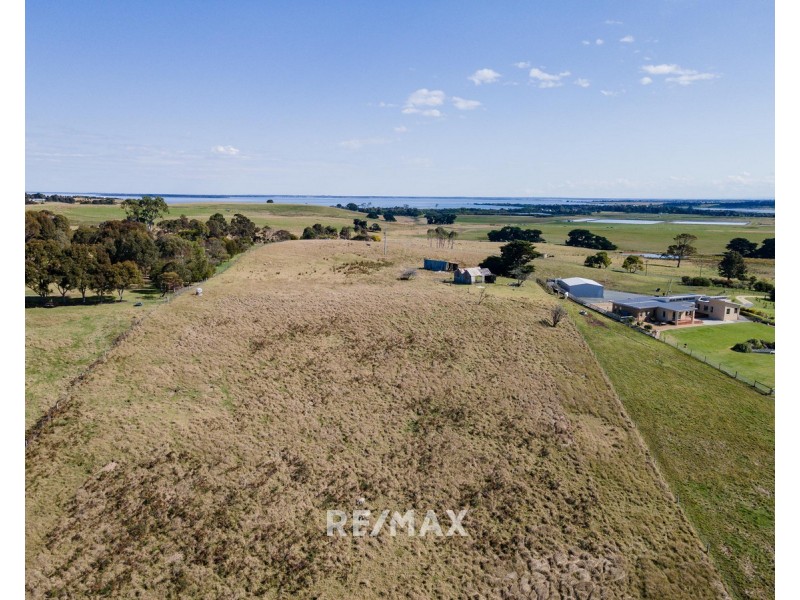 10 Hill View Lane, Metung VIC 3904