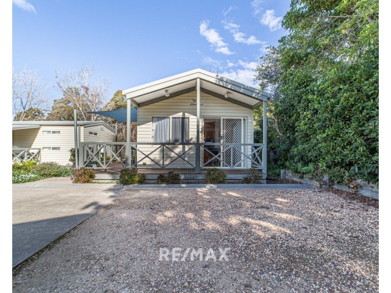 33/1 Mairburn Road, Metung VIC 3904