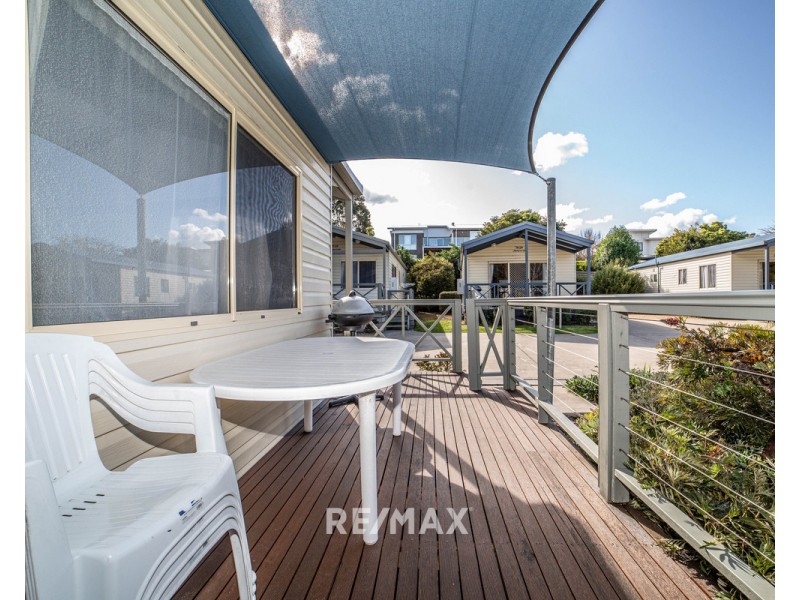 33/1 Mairburn Road, Metung VIC 3904