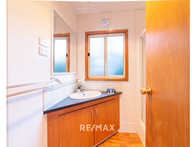 33/1 Mairburn Road, Metung VIC 3904