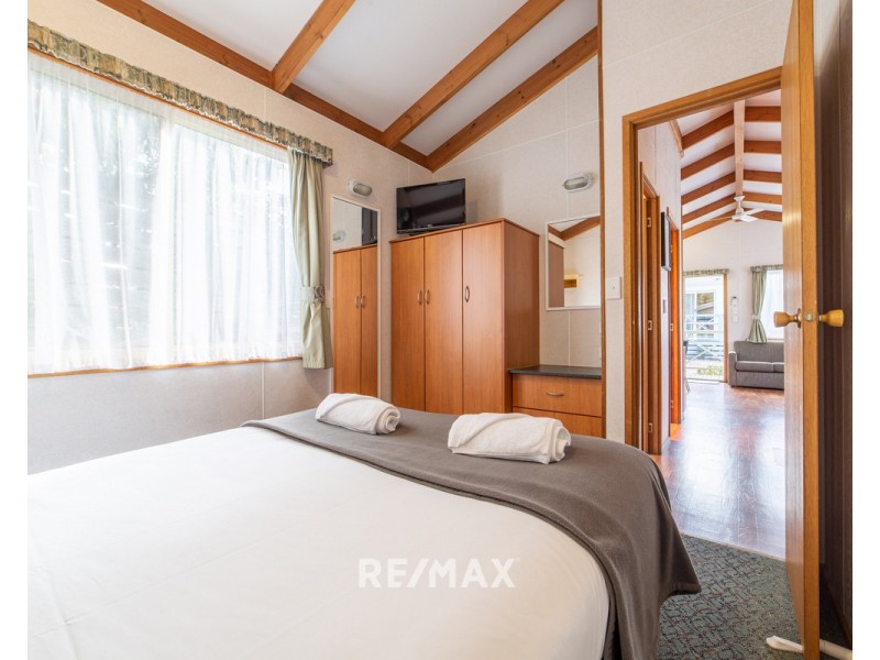 33/1 Mairburn Road, Metung VIC 3904