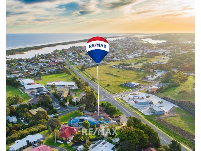 72 Princes Highway, Lakes Entrance VIC 3909