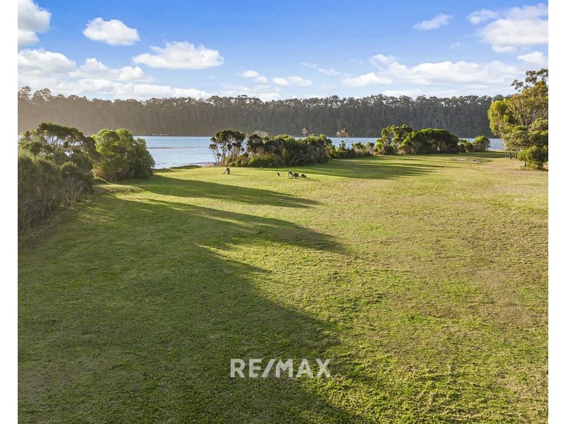 Fraser Island Nyerimilang, Nyerimilang VIC 3909