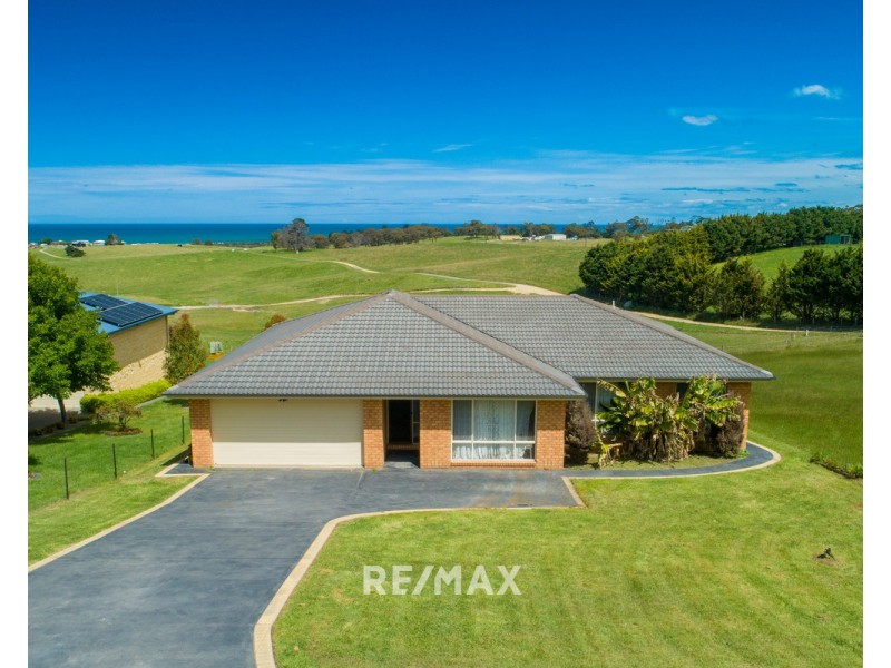 60 Thorpes Lane, Lakes Entrance VIC 3909