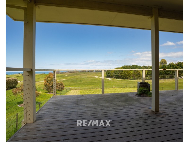 60 Thorpes Lane, Lakes Entrance VIC 3909