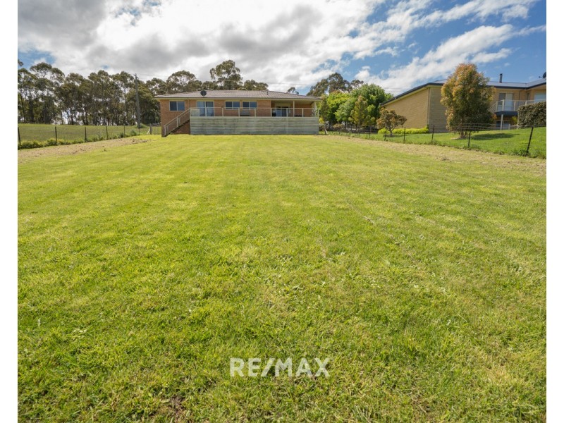 60 Thorpes Lane, Lakes Entrance VIC 3909