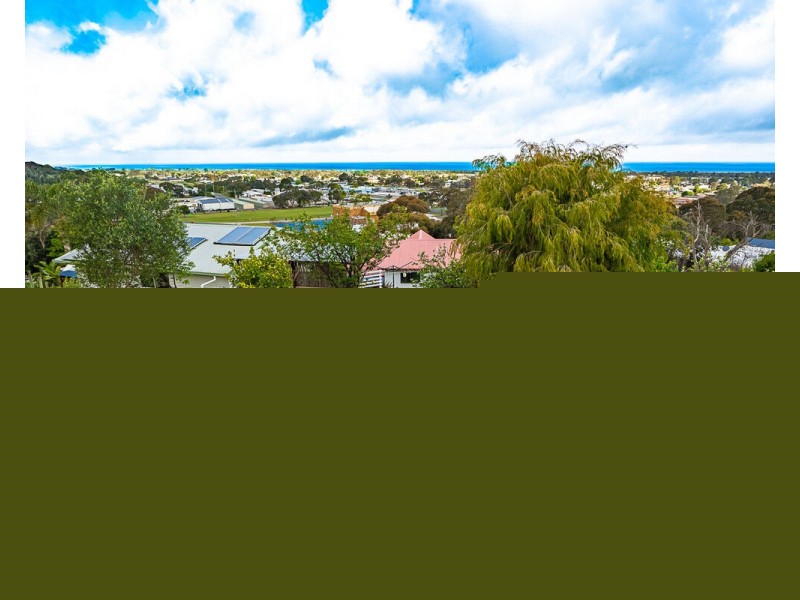 21 Outlook Avenue, Lakes Entrance VIC 3909