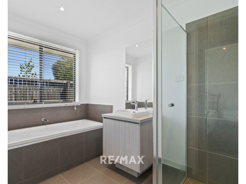 6 Pelican Court, Metung VIC 3904