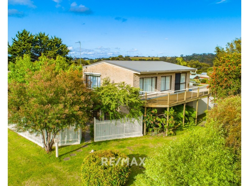 101 Lake Bunga Beach Road, Lake Bunga VIC 3909