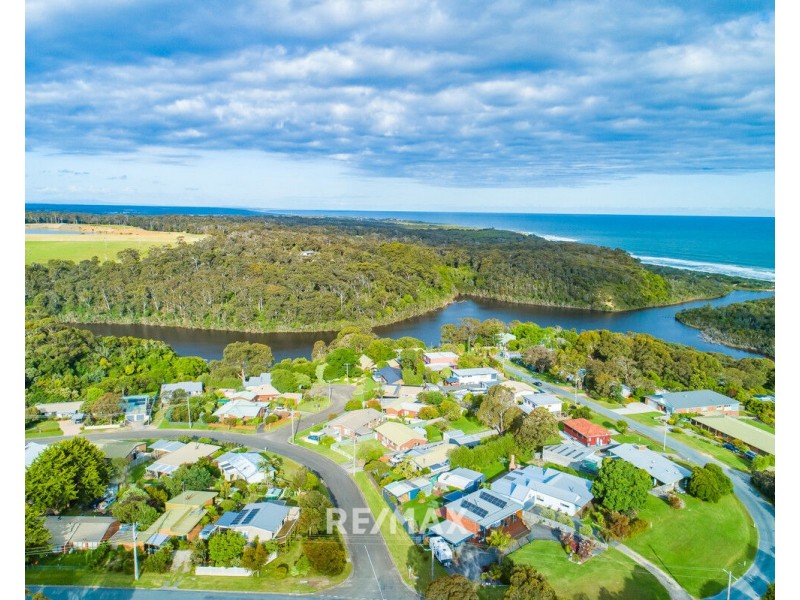 101 Lake Bunga Beach Road, Lake Bunga VIC 3909