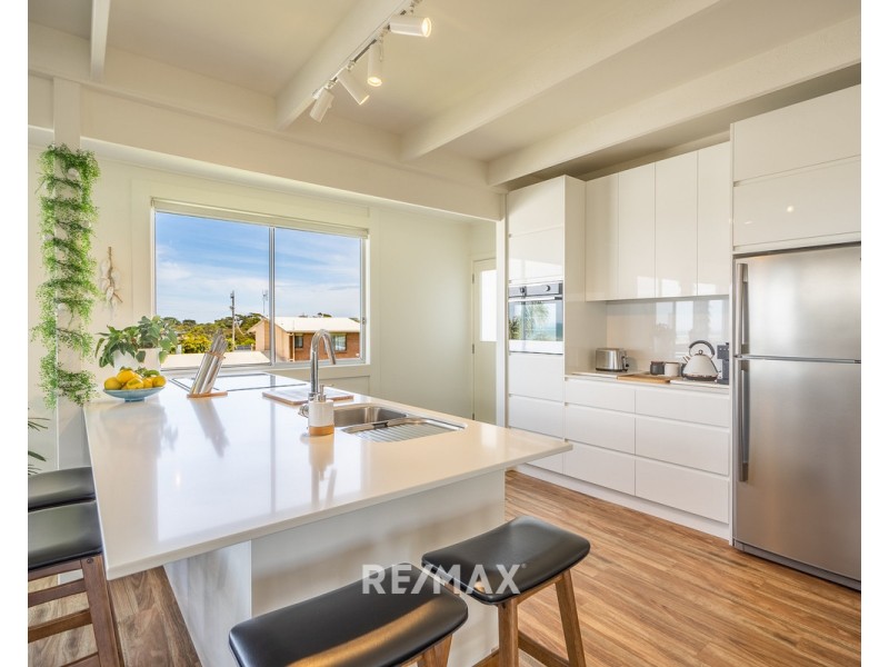 10 Lakeside Drive, Lake Tyers Beach VIC 3909