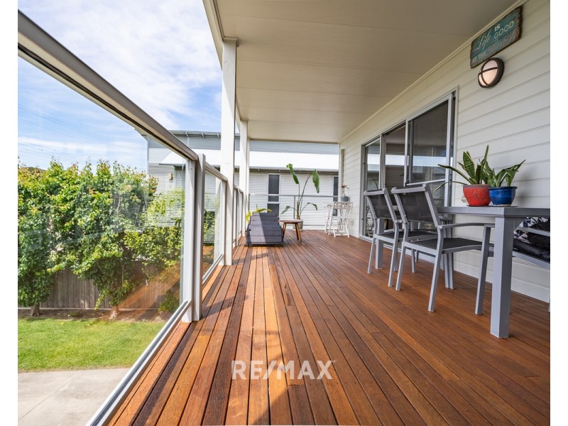 10 Lakeside Drive, Lake Tyers Beach VIC 3909