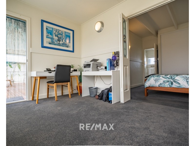 10 Lakeside Drive, Lake Tyers Beach VIC 3909