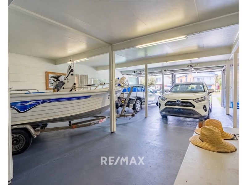10 Lakeside Drive, Lake Tyers Beach VIC 3909