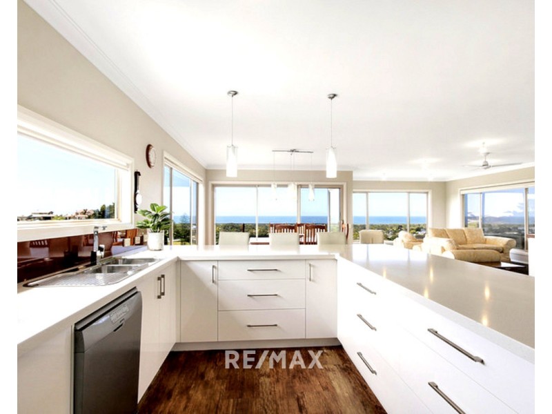 10 Kinkuna Court, Lakes Entrance VIC 3909