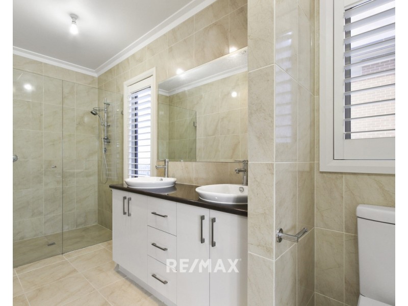 10 Kinkuna Court, Lakes Entrance VIC 3909