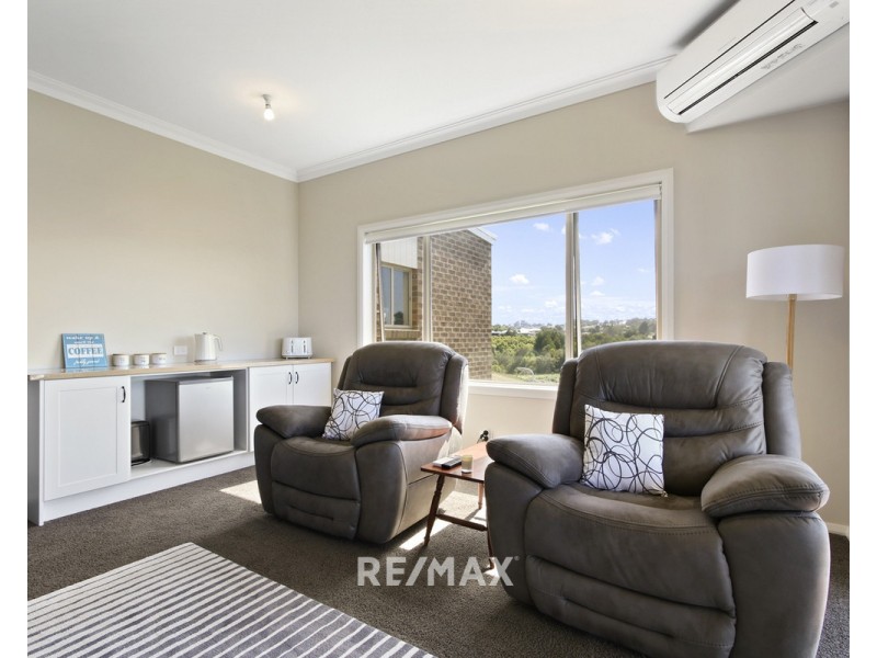 10 Kinkuna Court, Lakes Entrance VIC 3909