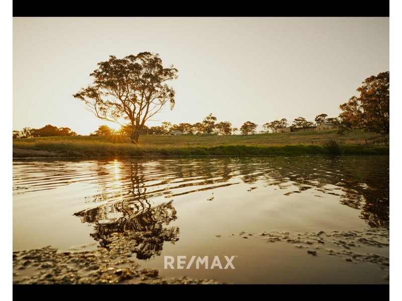 101 Hillside Avenue, Lakes Entrance VIC 3909