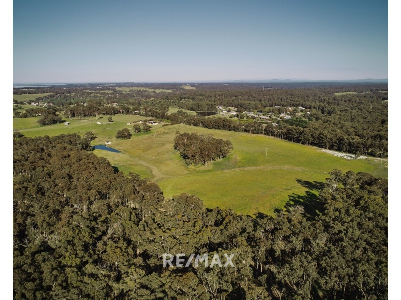 117 Hillside Avenue, Lakes Entrance VIC 3909