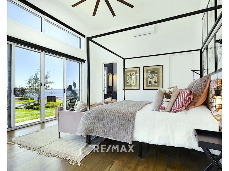 8 Lands End Grove, Metung VIC 3904