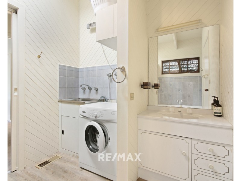 48 Beach Road, Metung VIC 3904