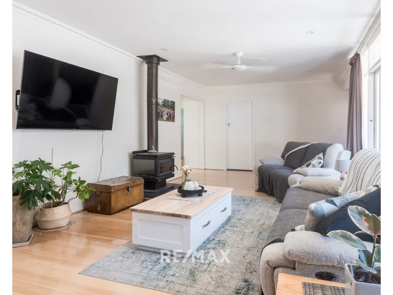 23 Lookout Road, Kalimna VIC 3909