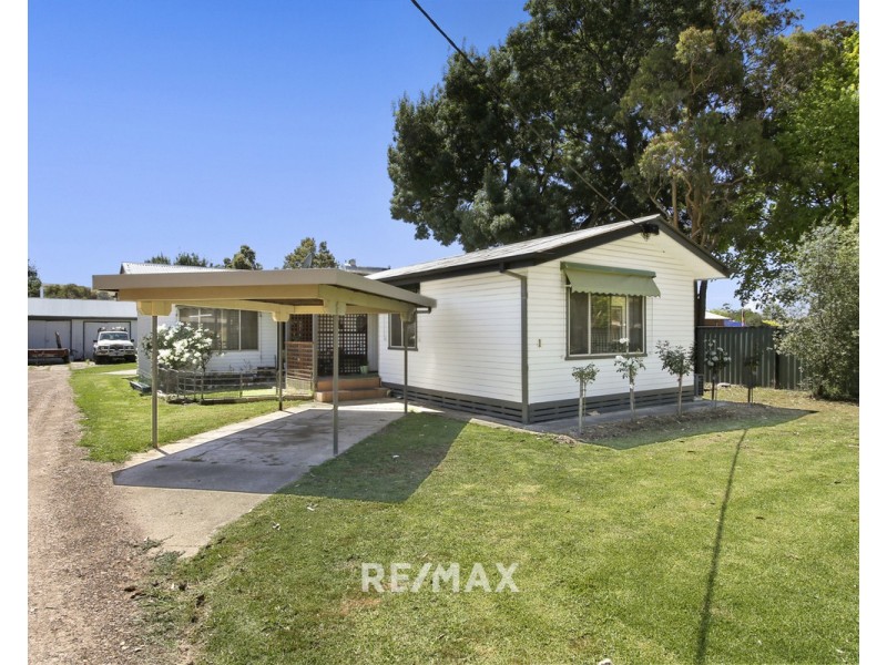 6846 Great Alpine Road, Swifts Creek VIC 3896