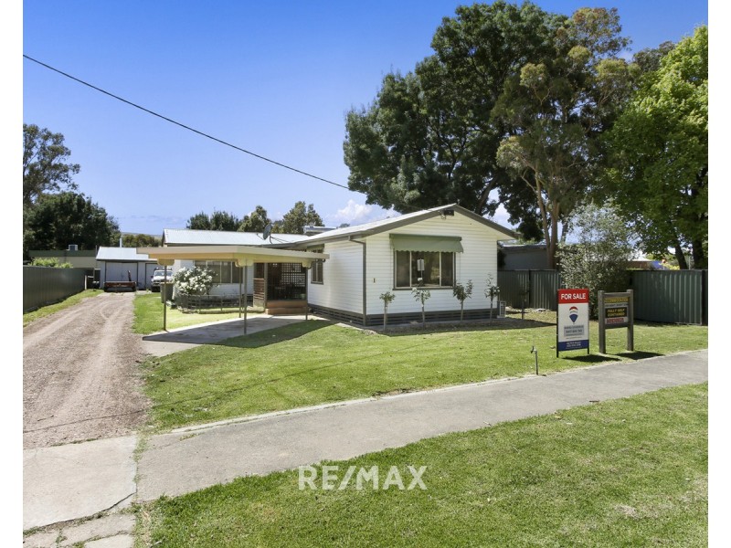 6846 Great Alpine Road, Swifts Creek VIC 3896