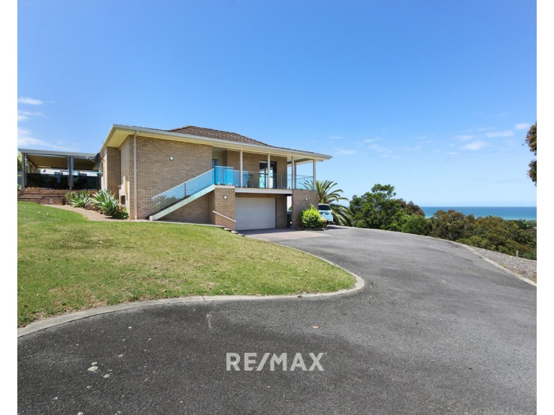 25 Lyrebird Court, Lakes Entrance VIC 3909