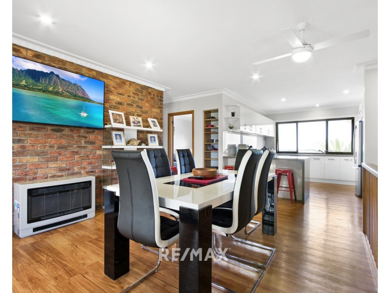 25 Lyrebird Court, Lakes Entrance VIC 3909