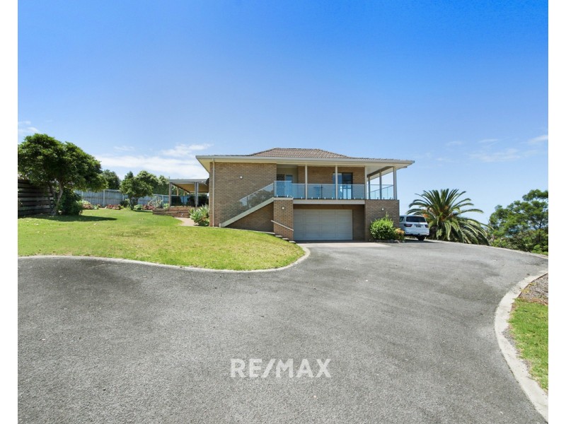 25 Lyrebird Court, Lakes Entrance VIC 3909