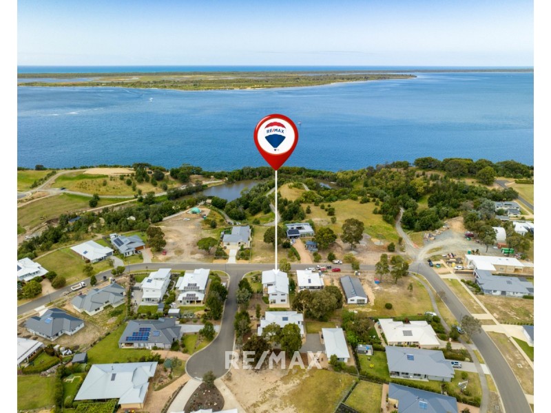 28 Plateau Avenue, Metung VIC 3904