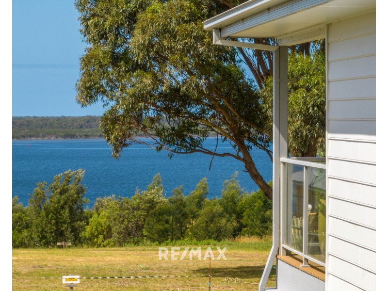 28 Plateau Avenue, Metung VIC 3904