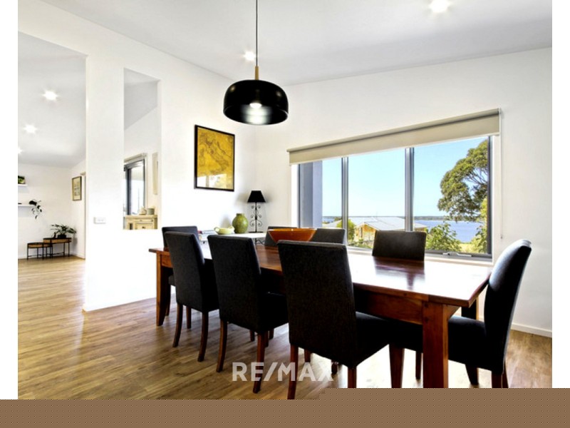 28 Plateau Avenue, Metung VIC 3904