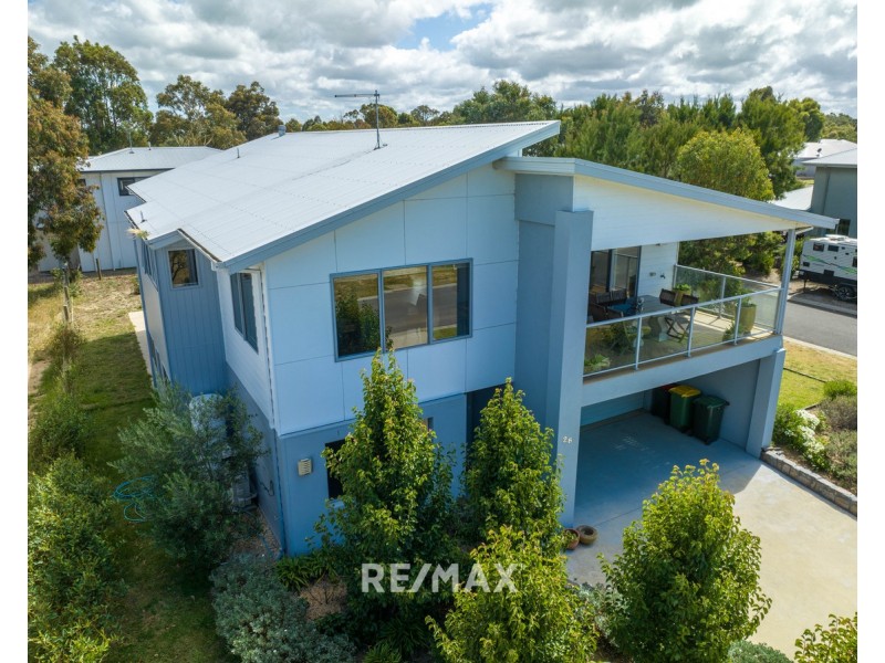 28 Plateau Avenue, Metung VIC 3904