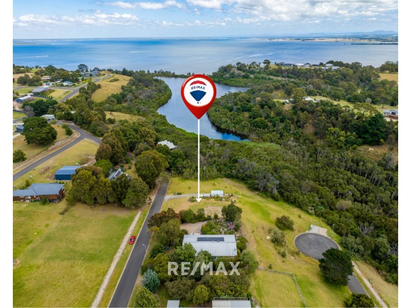 20 Magpie Avenue, Metung VIC 3904