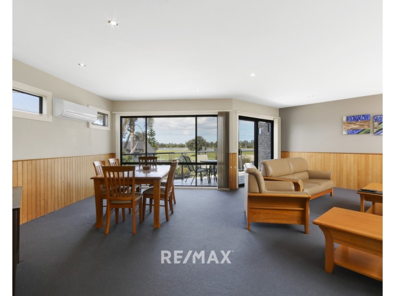 6/605 Esplanade, Lakes Entrance VIC 3909