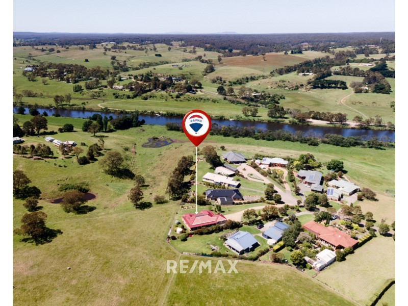 17 Tamhaven Drive, Swan Reach VIC 3903