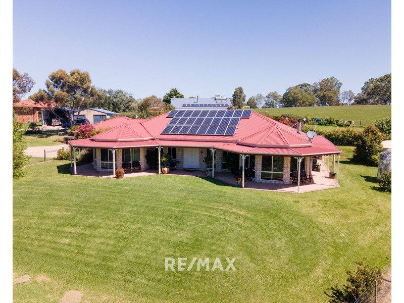 17 Tamhaven Drive, Swan Reach VIC 3903