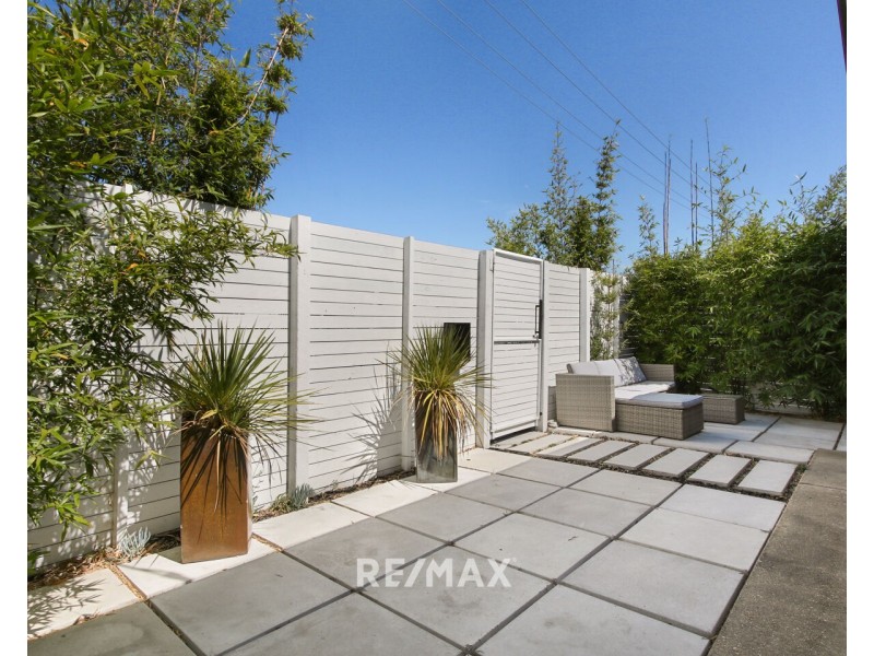 1/63 Myer Street, Lakes Entrance VIC 3909