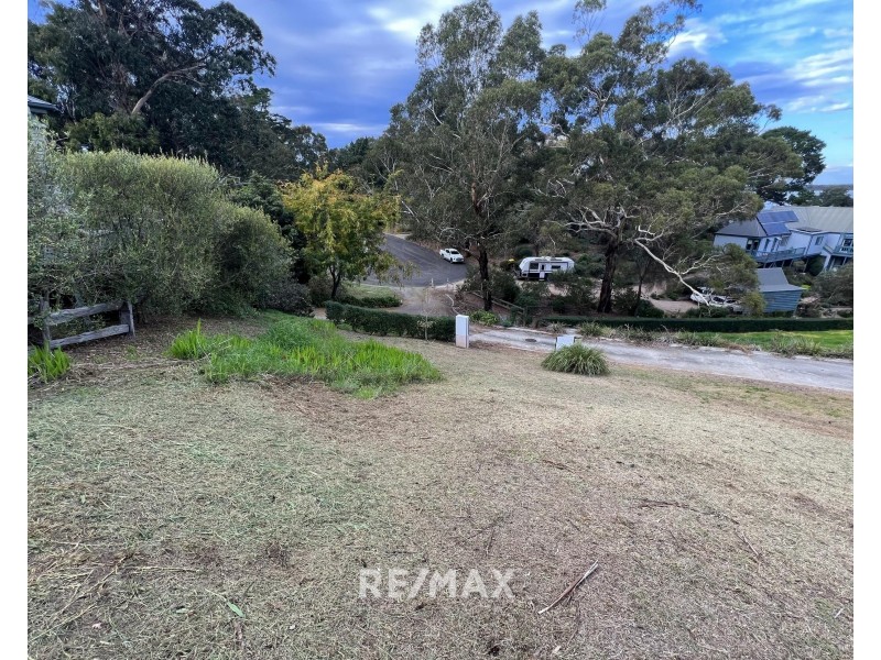 3/35 Adsal Court, Metung VIC 3904