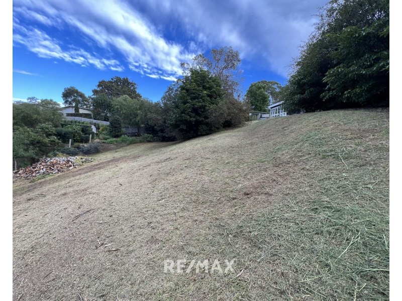 3/35 Adsal Court, Metung VIC 3904