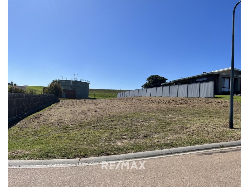 16 Tower Hill Court, Kalimna VIC 3909