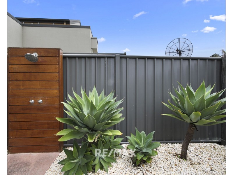 13/35 Church Street, Lakes Entrance VIC 3909