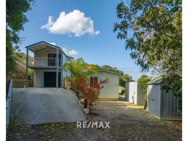 4 Gay Street, Lakes Entrance VIC 3909