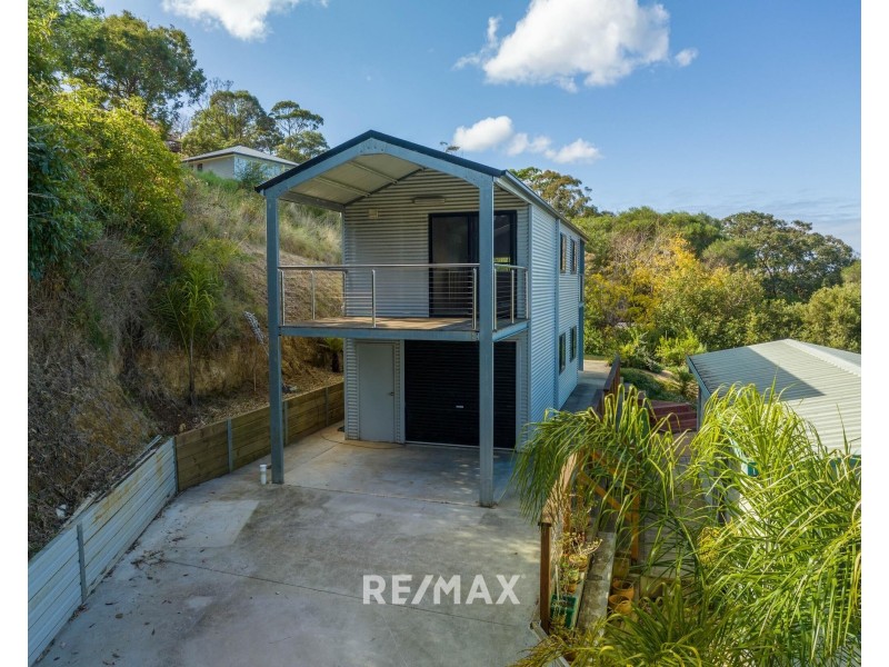 4 Gay Street, Lakes Entrance VIC 3909