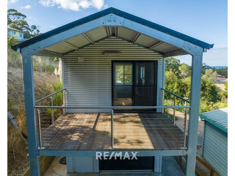 4 Gay Street, Lakes Entrance VIC 3909